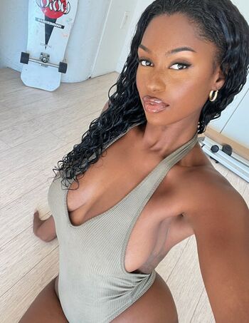 Elinda San
