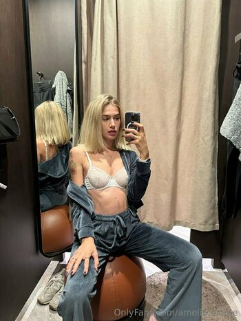elisa_holt