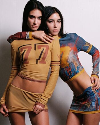 Elisa & Renne Herbert Twins