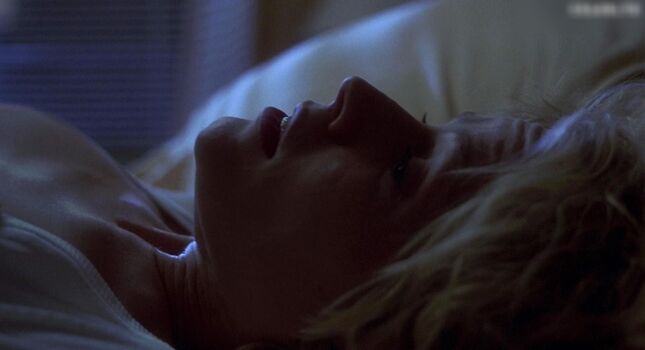 Elisabeth Shue