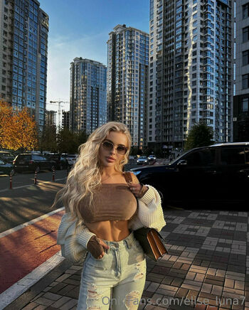 elise_luna7