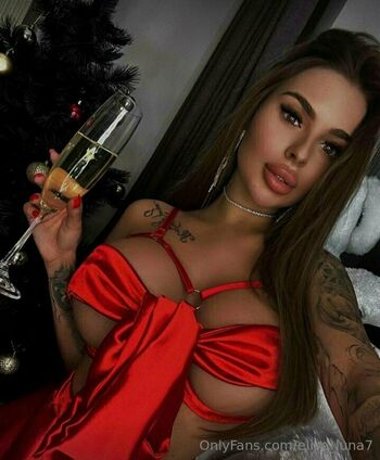 elise_luna7