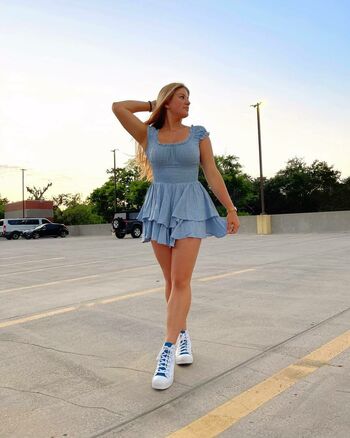 Elise T