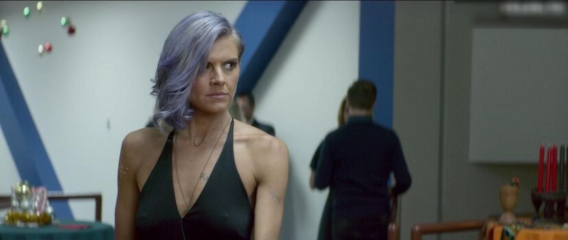Eliza Coupe