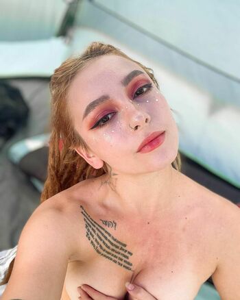 Eliza Grace