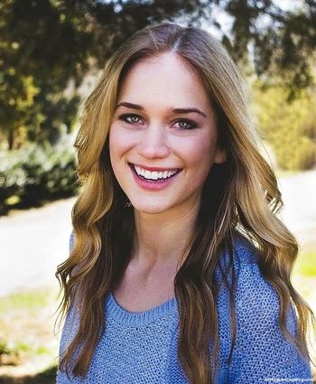 Elizabeth Lail