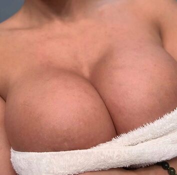 Elizabeth Long