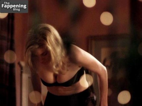 Elizabeth Mitchell