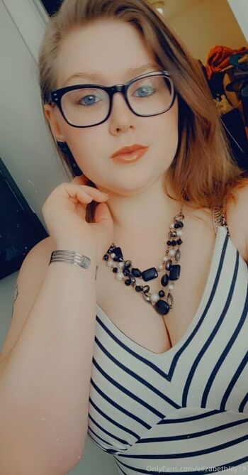 elizabethlily19
