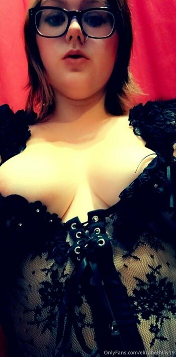 elizabethlily19