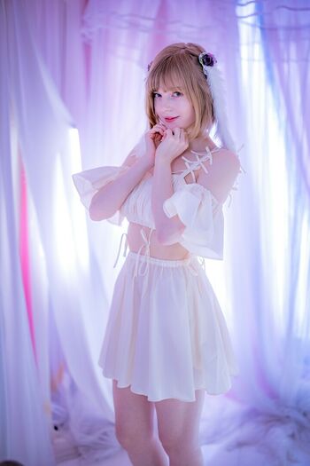 Ella Freya