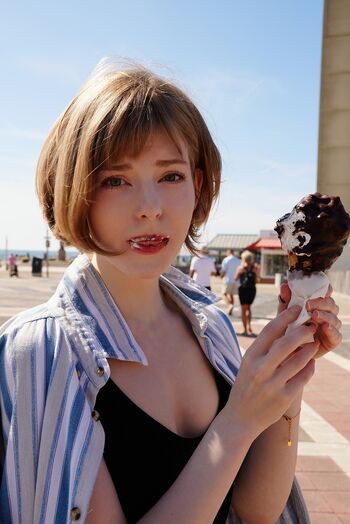 Ella Freya
