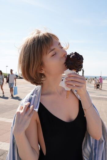 Ella Freya