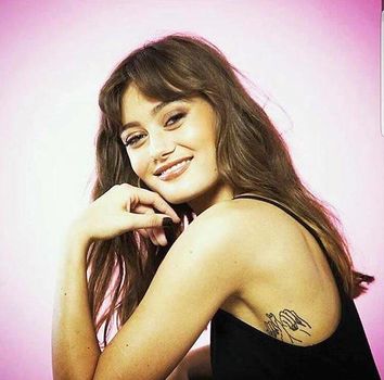 Ella Purnell