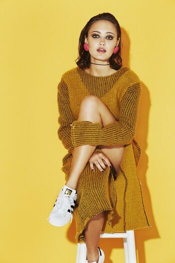 Ella Purnell