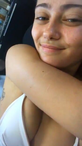Ella Purnell