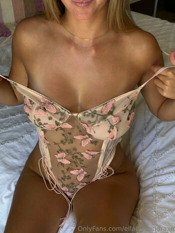 ellaalexandraxo