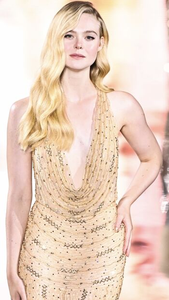 Elle Fanning