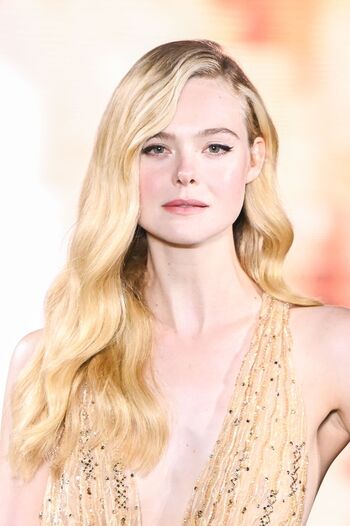 Elle Fanning