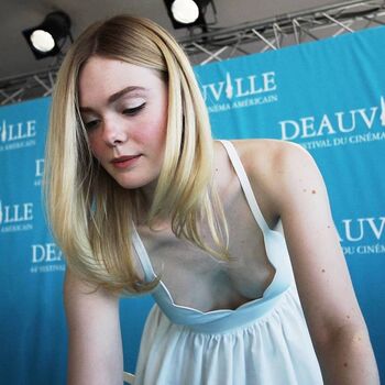 Elle Fanning
