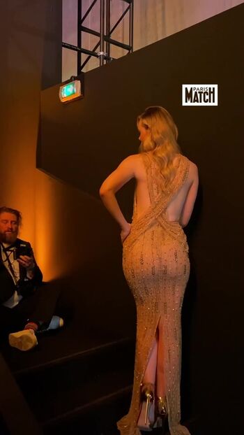 Elle Fanning