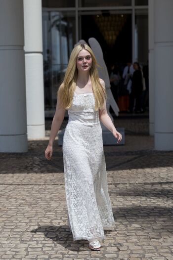 Elle Fanning