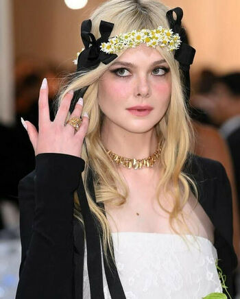 Elle Fanning