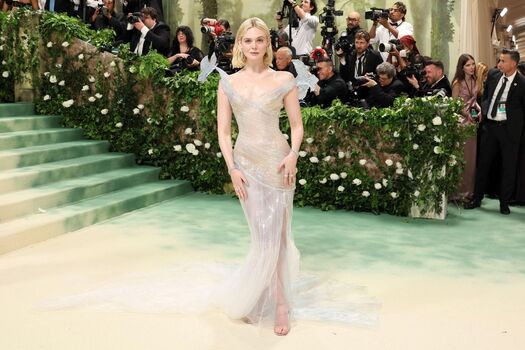 Elle Fanning