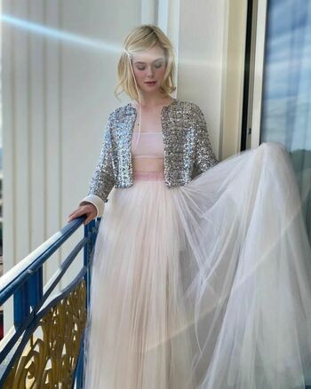 Elle Fanning