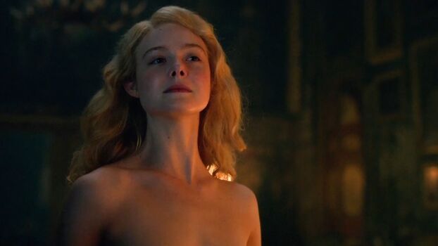 Elle Fanning