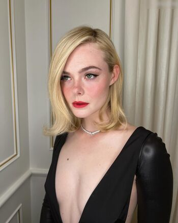 Elle Fanning