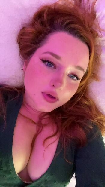 Elle Mae