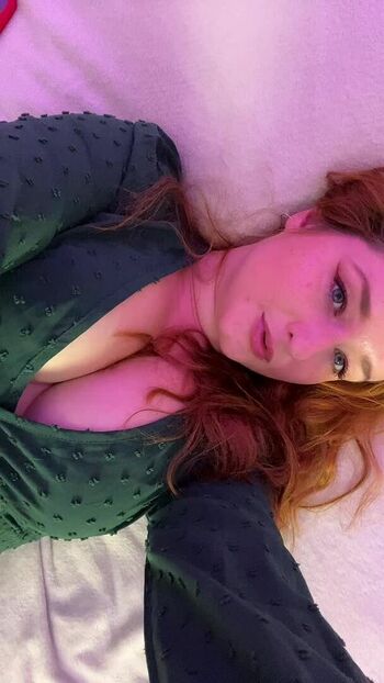 Elle Mae