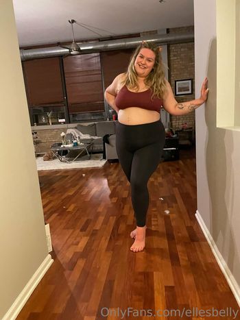 ellesbelly