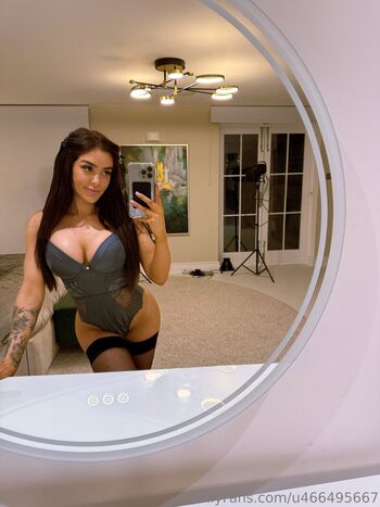 ellexclusives