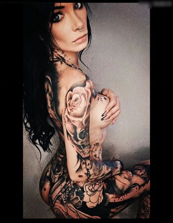 Elli_Ink