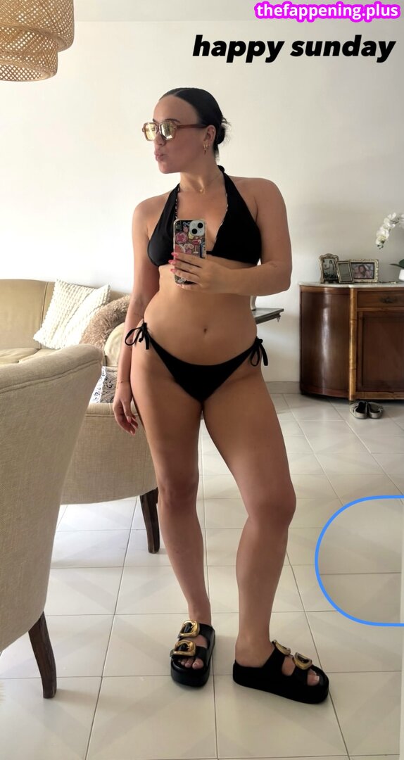 Ellie Leach