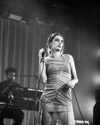 Ellie Rowsell