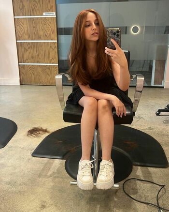 Ellie Schnitt