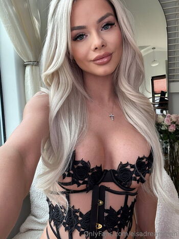 Elsa Jean