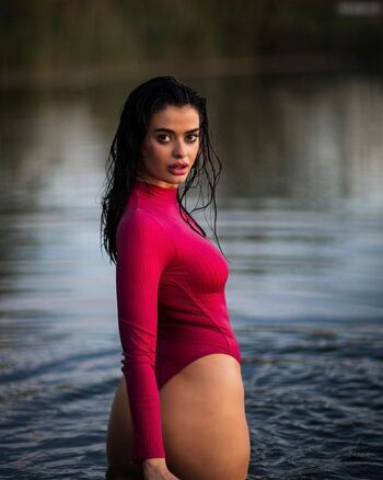 Elsa Latifaj