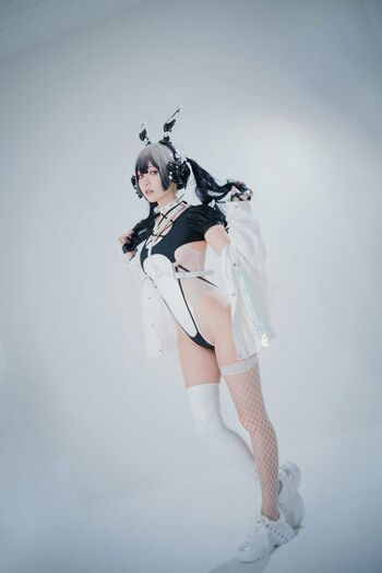 Ely Cosplay