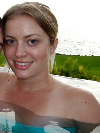 Elyse Willems