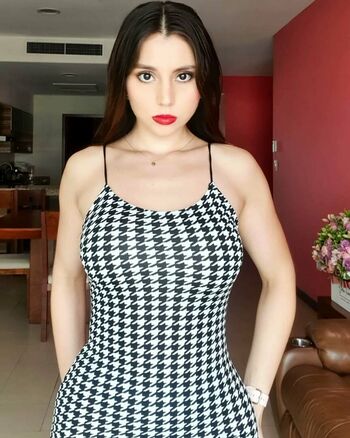 Emilia Vizcarra