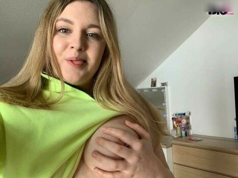 Emilia2005