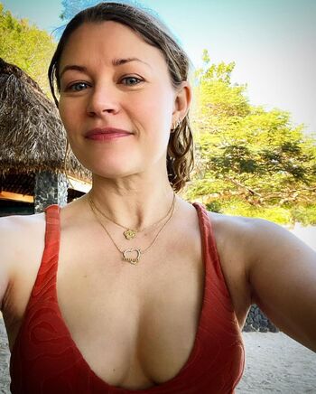 Emilie De Ravin