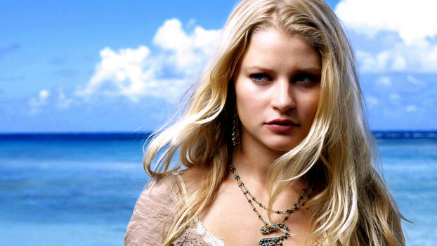 Emilie De Ravin