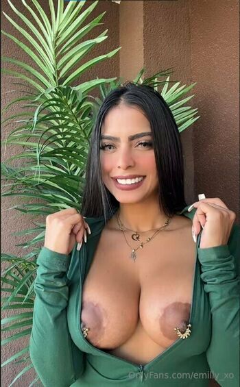 emilly_xo