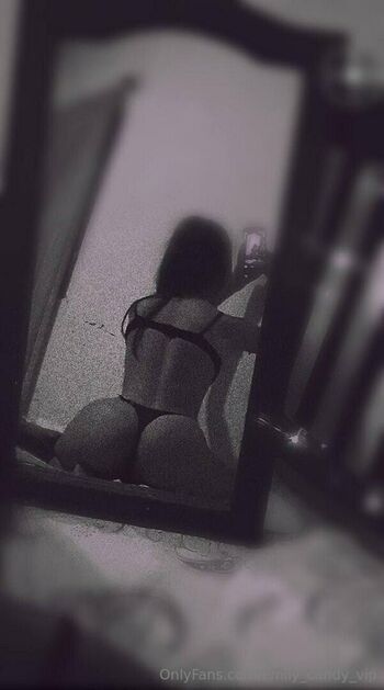 emily_candy_vip