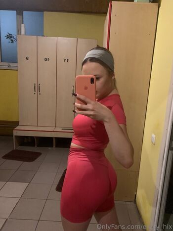 emily_hix